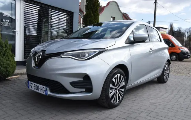 RENAULT Zoe 
