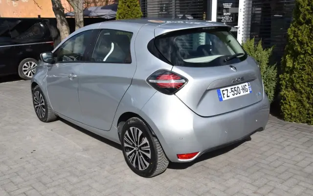 RENAULT Zoe 