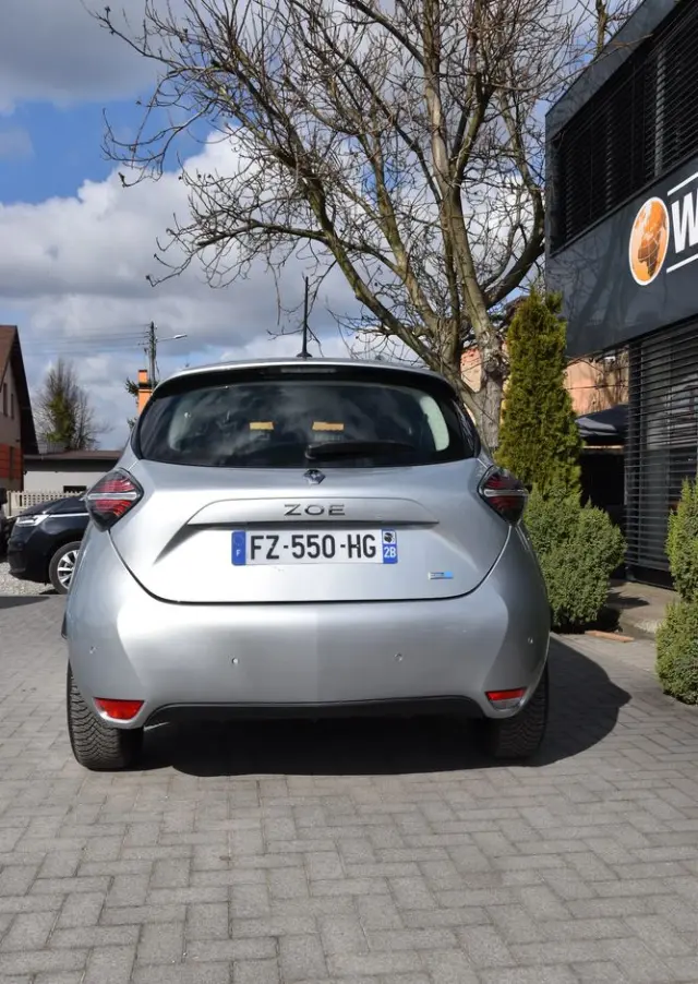 RENAULT Zoe 