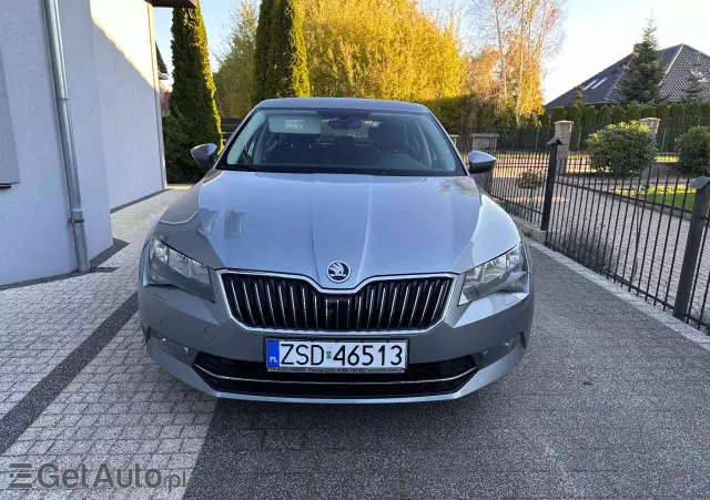 SKODA Superb 1.4 TSI 4x4 ACT Ambition
