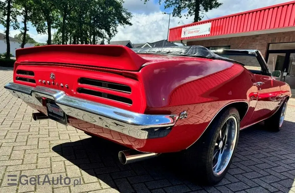 PONTIAC Firebird 