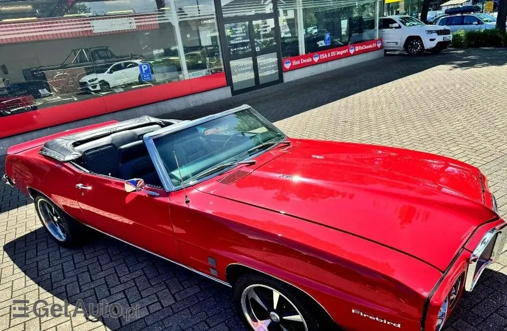 PONTIAC Firebird 