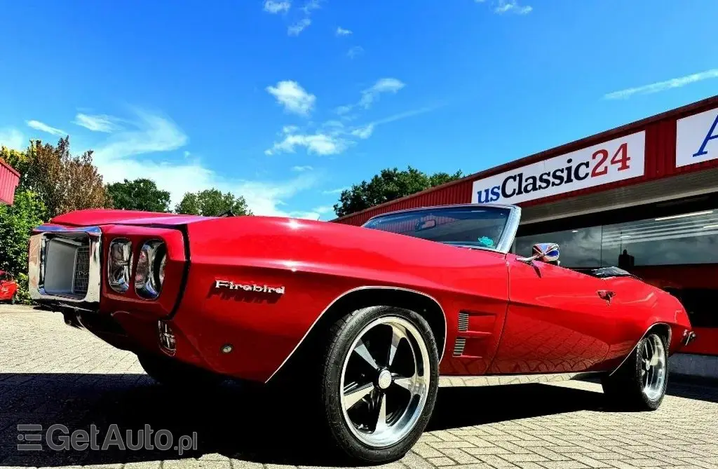 PONTIAC Firebird 