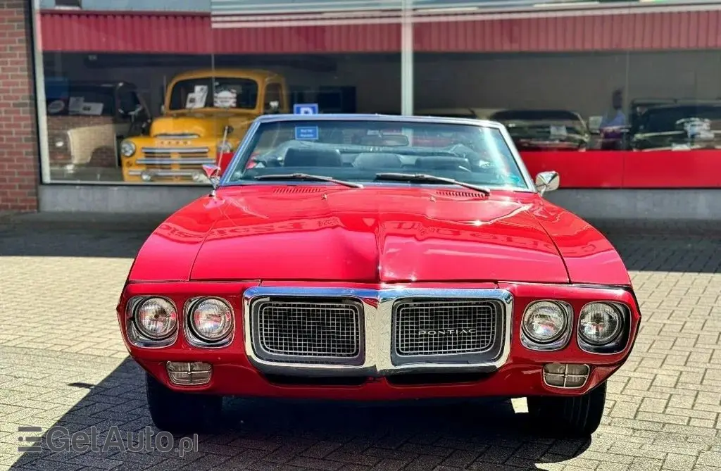 PONTIAC Firebird 
