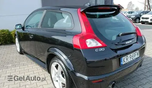 VOLVO C30 