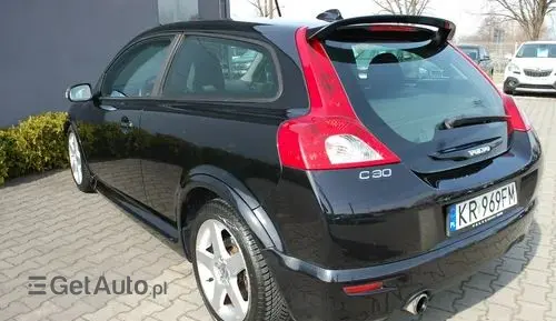 VOLVO C30 