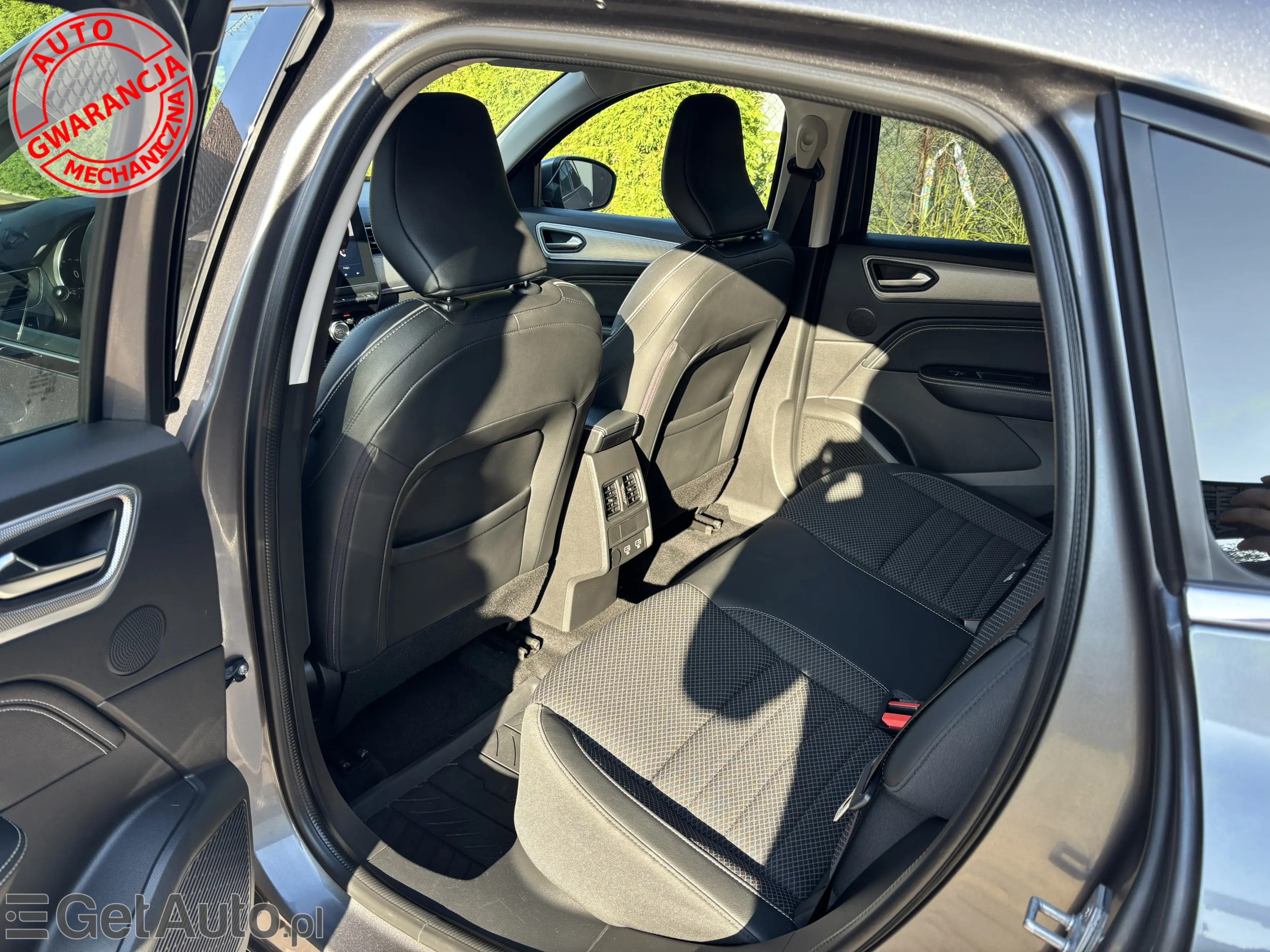 RENAULT Arkana Intens S&S EDC