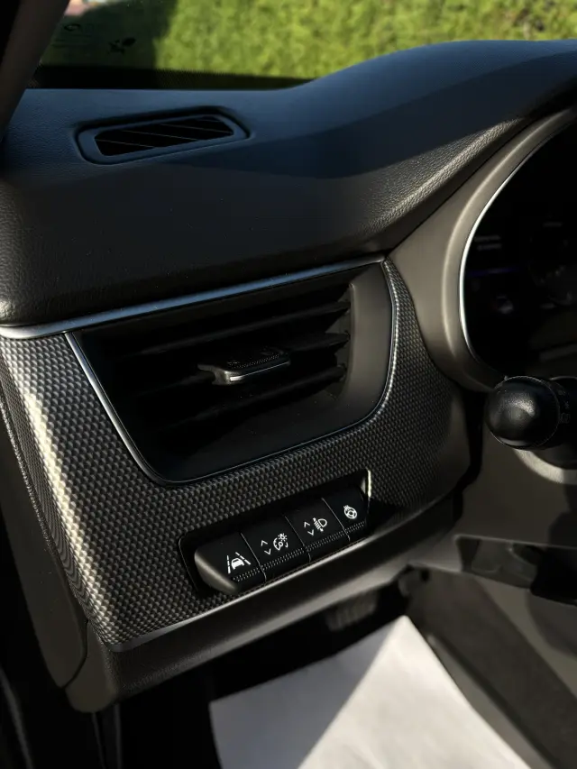 RENAULT Arkana Intens S&S EDC