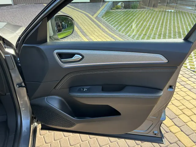 RENAULT Arkana Intens S&S EDC