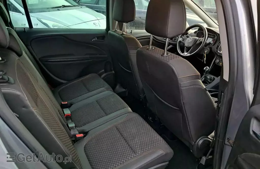 OPEL Zafira 