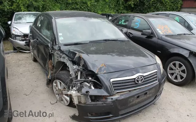 TOYOTA Avensis 