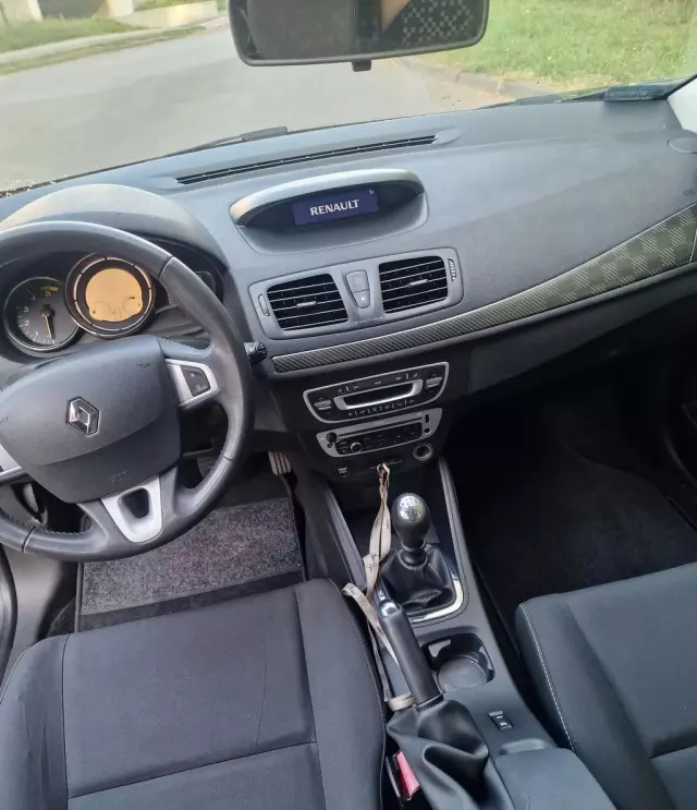 RENAULT Megane 