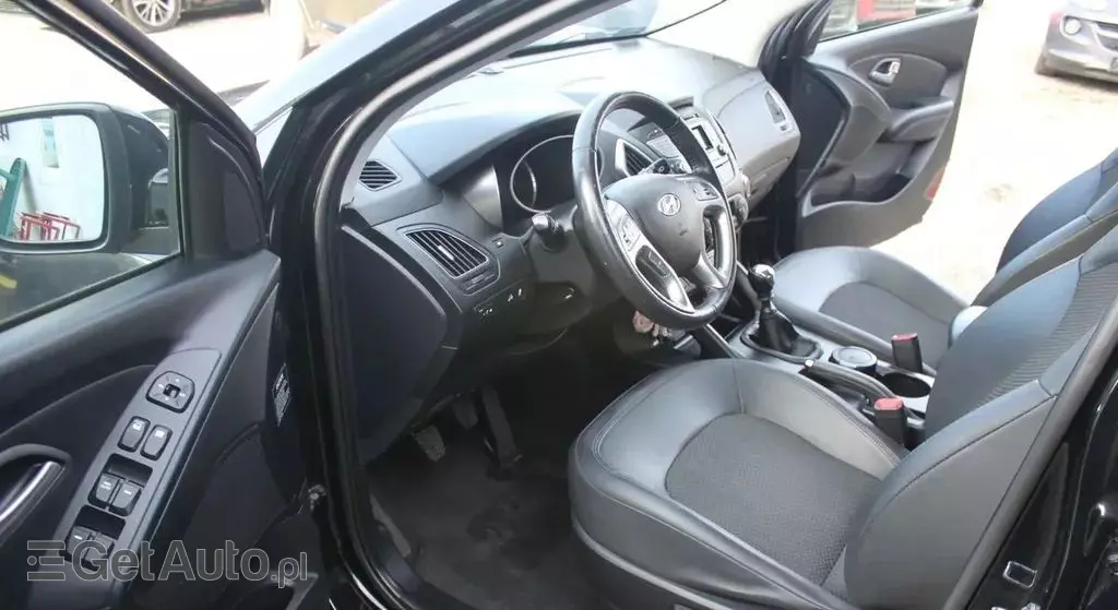 HYUNDAI Ix35 