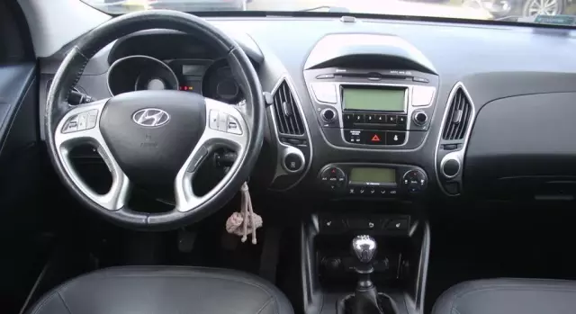 HYUNDAI Ix35 