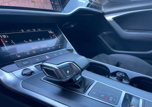 AUDI A6 Avant 40 TDI mHEV Quattro Advanced S tronic