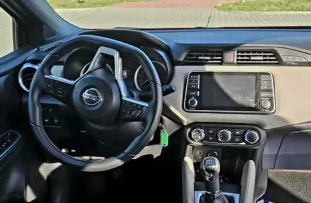 NISSAN Micra 