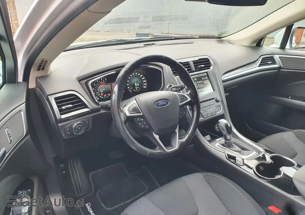 FORD Mondeo 2.0 TDCi STart-Stopp PowerShift-Aut Titanium