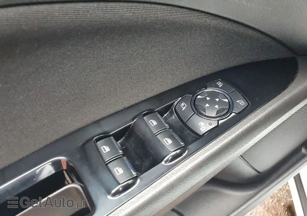 FORD Mondeo 2.0 TDCi STart-Stopp PowerShift-Aut Titanium