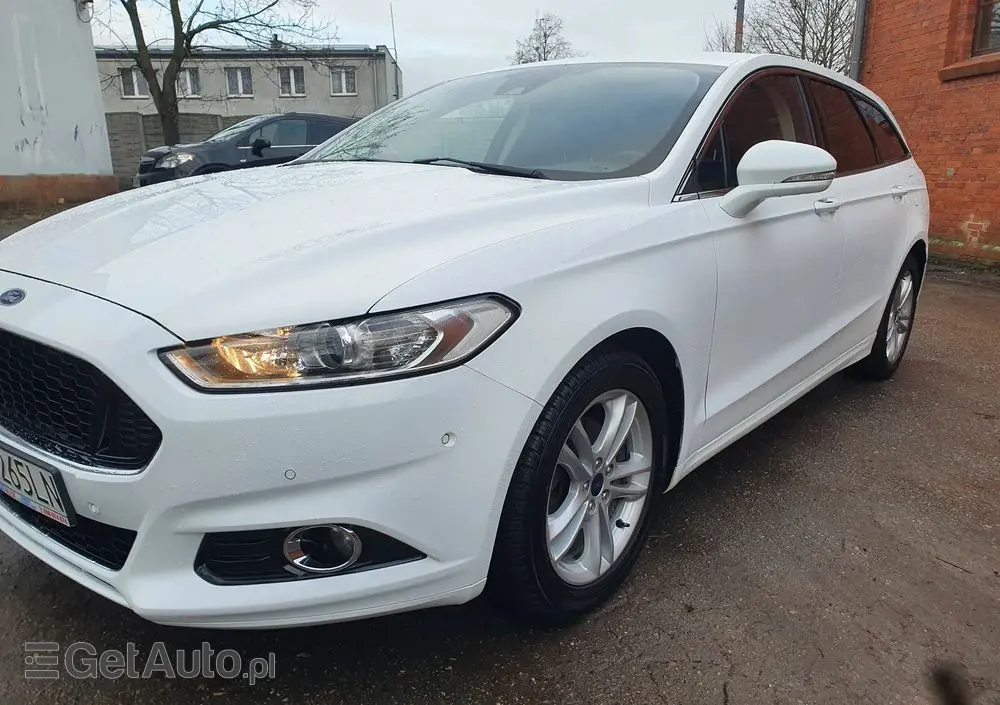 FORD Mondeo 2.0 TDCi STart-Stopp PowerShift-Aut Titanium