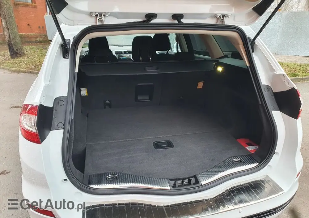 FORD Mondeo 2.0 TDCi STart-Stopp PowerShift-Aut Titanium