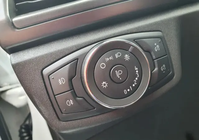 FORD Mondeo 2.0 TDCi STart-Stopp PowerShift-Aut Titanium