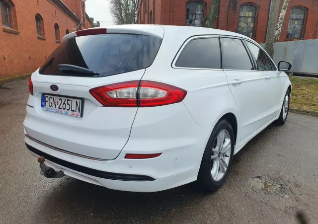 FORD Mondeo 2.0 TDCi STart-Stopp PowerShift-Aut Titanium