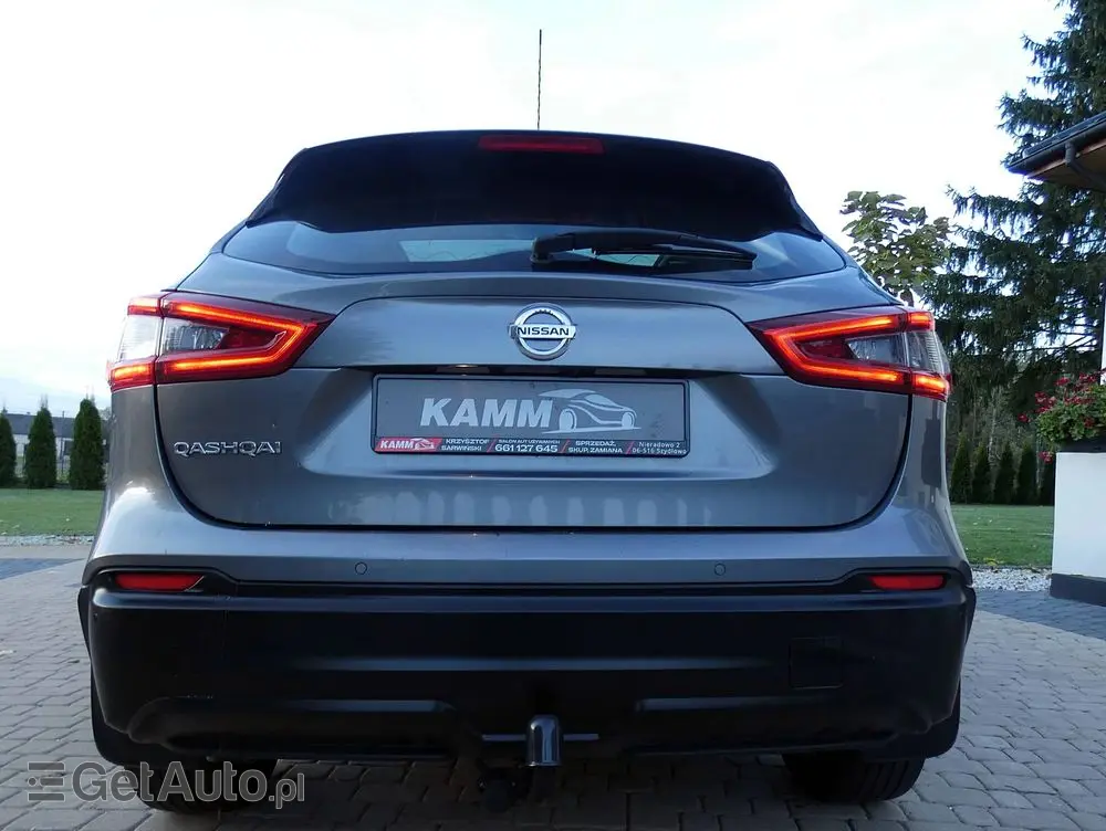 NISSAN Qashqai 1.3 DIG-T Tekna