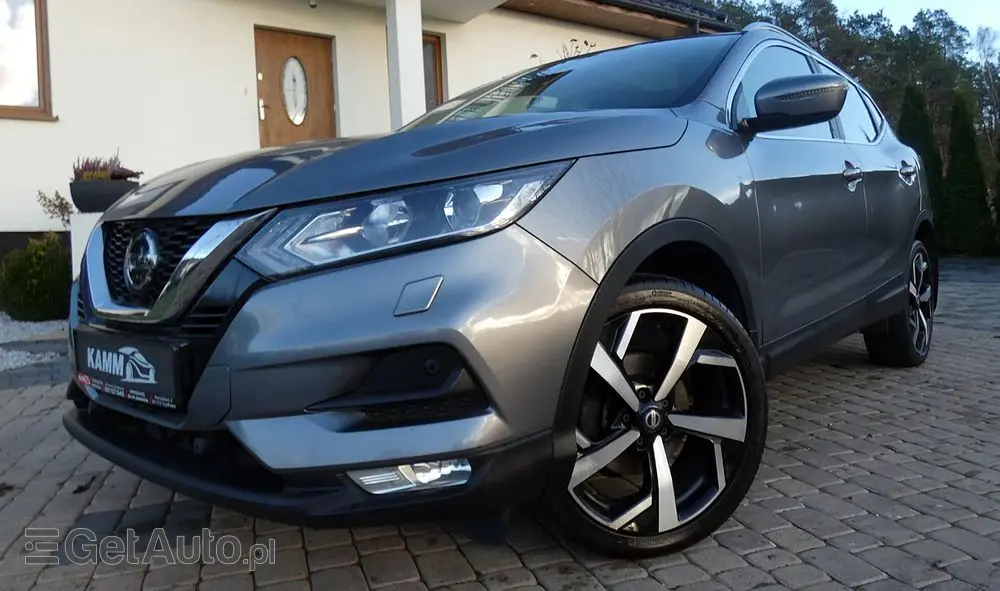 NISSAN Qashqai 1.3 DIG-T Tekna