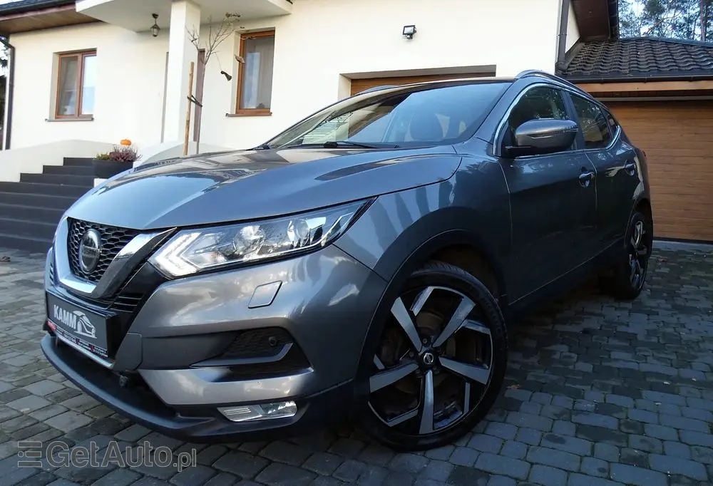 NISSAN Qashqai 1.3 DIG-T Tekna
