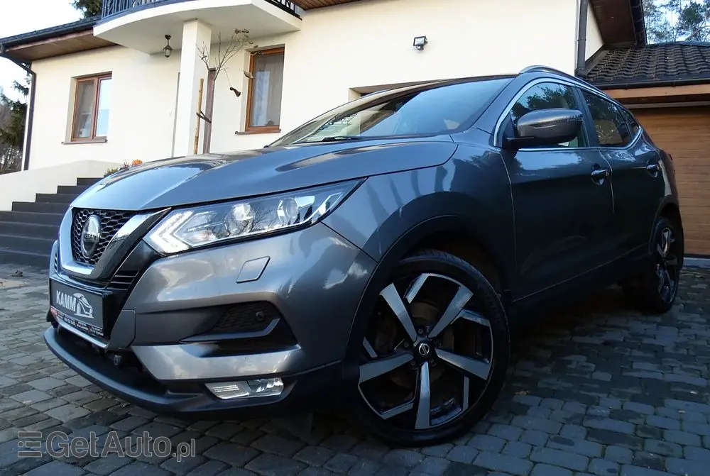 NISSAN Qashqai 1.3 DIG-T Tekna