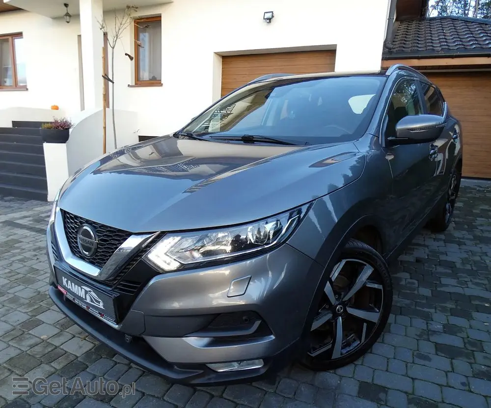 NISSAN Qashqai 1.3 DIG-T Tekna