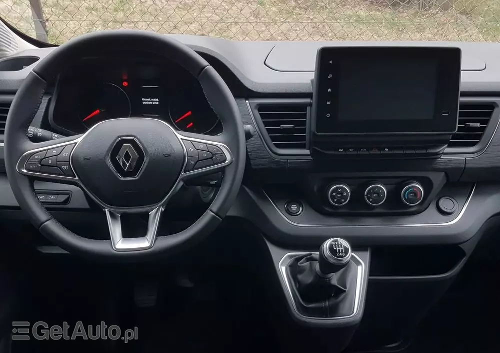 RENAULT Trafic 