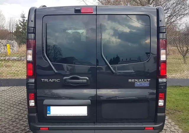 RENAULT Trafic 