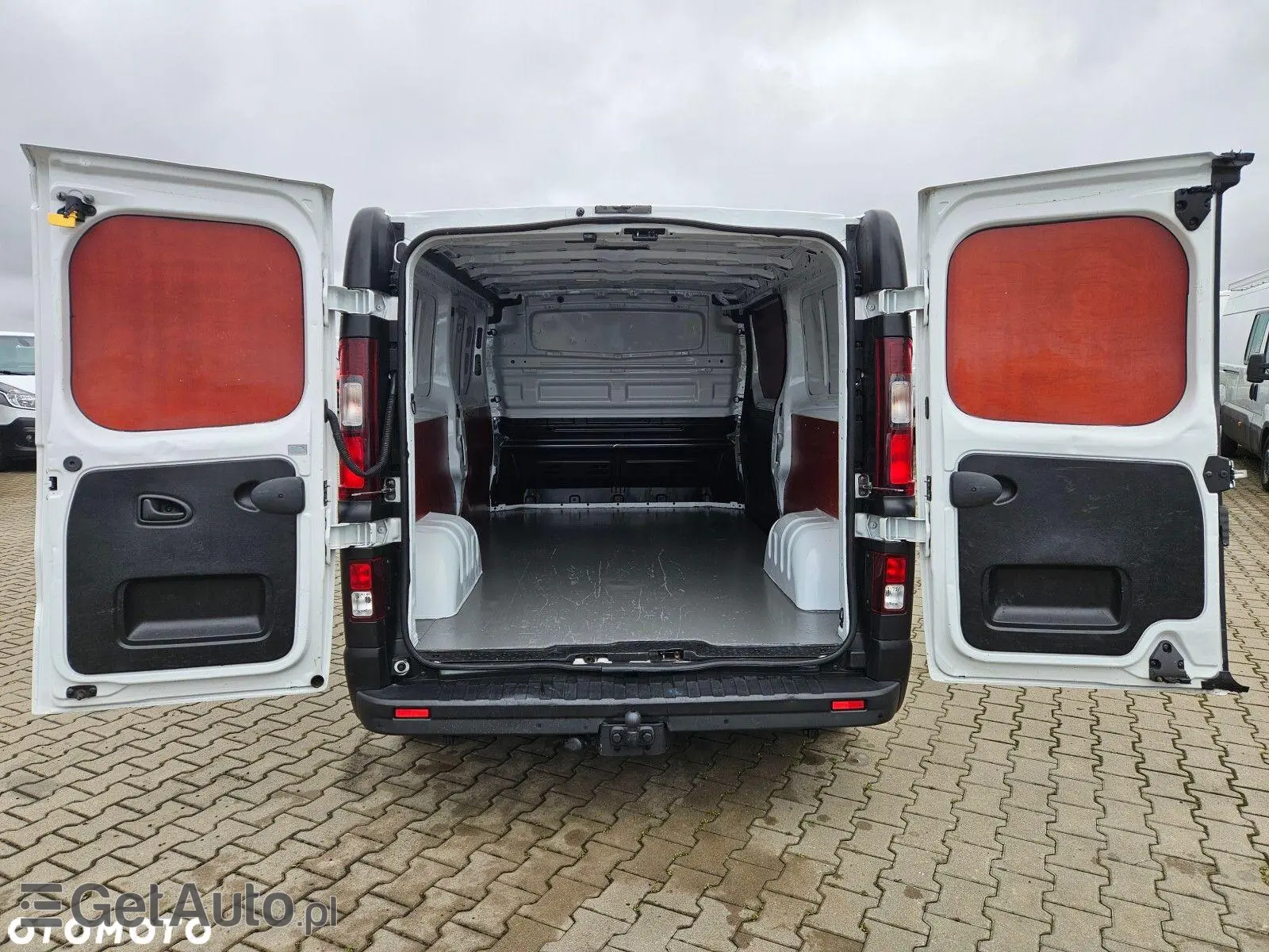OPEL Vivaro L2H1 Elegance
