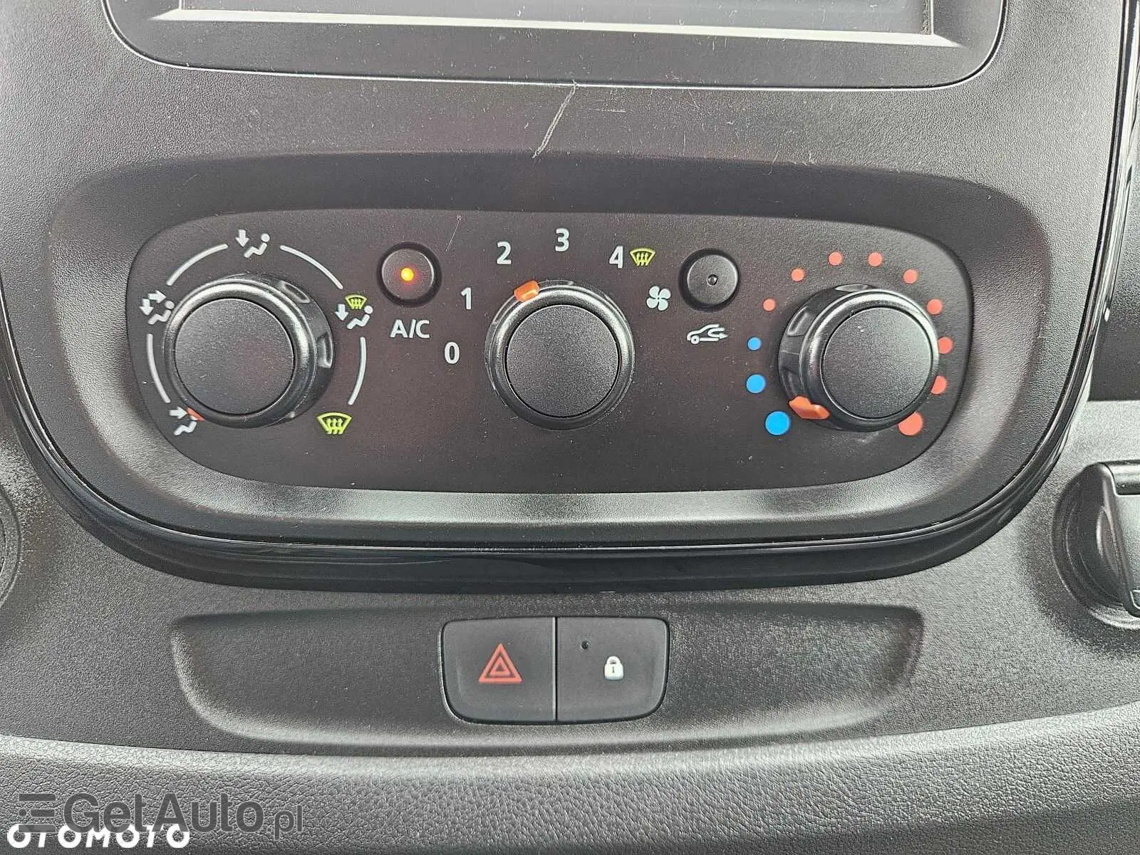 OPEL Vivaro L2H1 Elegance