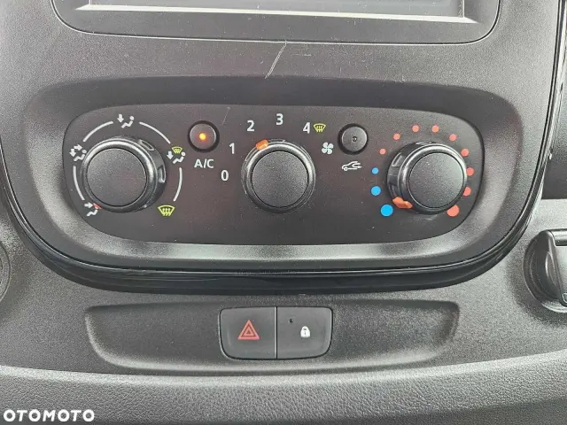 OPEL Vivaro L2H1 Elegance