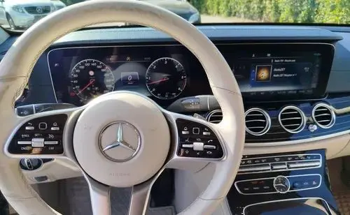 MERCEDES-BENZ Klasa E 