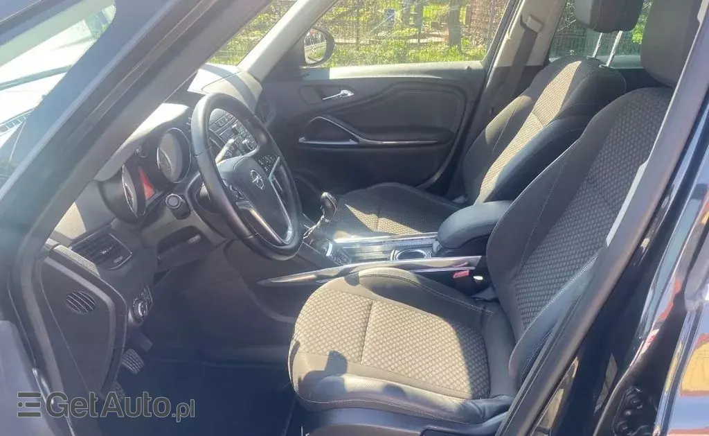 OPEL Zafira 
