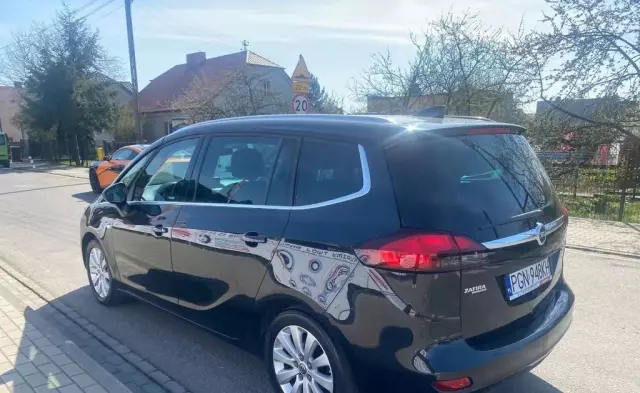 OPEL Zafira 