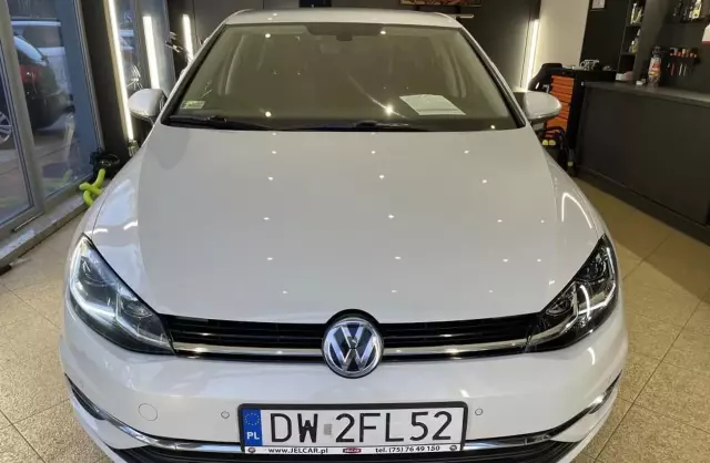 VOLKSWAGEN Golf 1.6 TDI (110 KM)