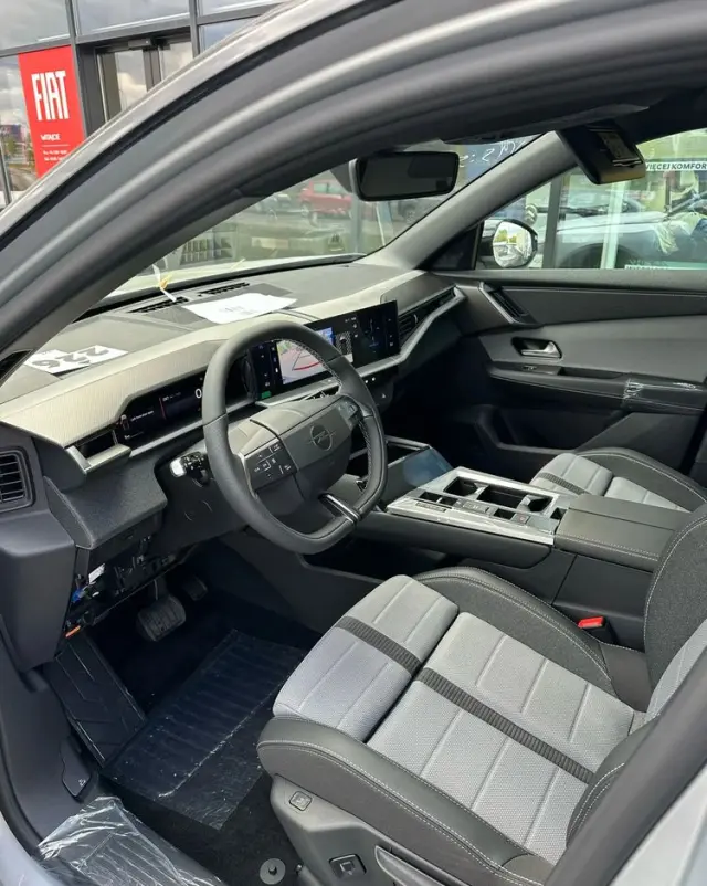 OPEL Grandland 1.2 mHEV GS eDTC6