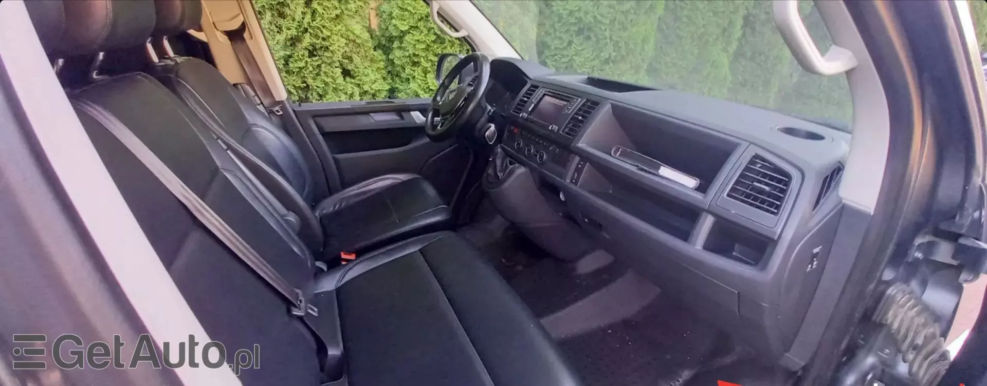 VOLKSWAGEN Multivan 2.0 TDI (150 KM)