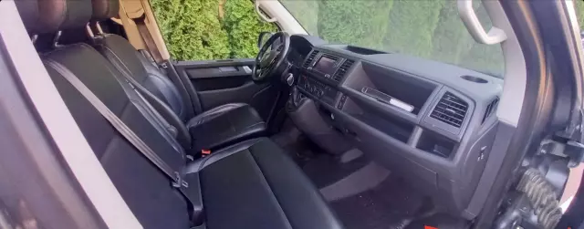 VOLKSWAGEN Multivan 2.0 TDI (150 KM)