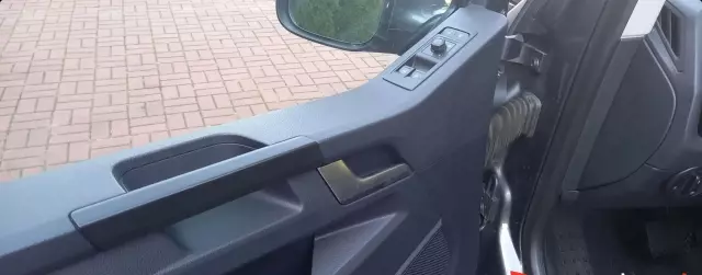 VOLKSWAGEN Multivan 2.0 TDI (150 KM)