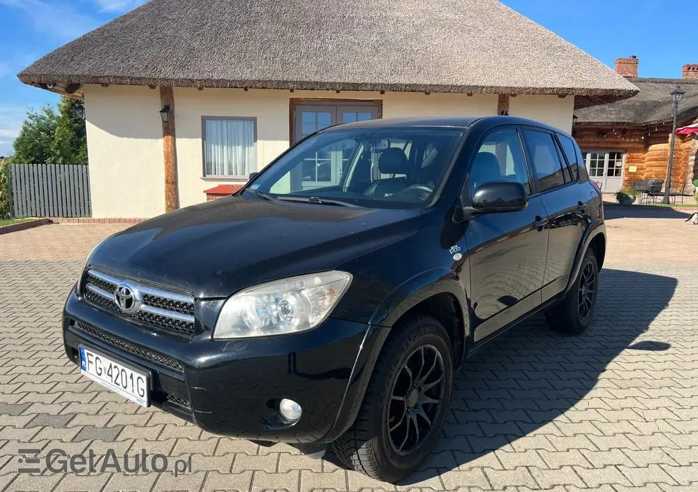 TOYOTA RAV4 2.2 D-4D X