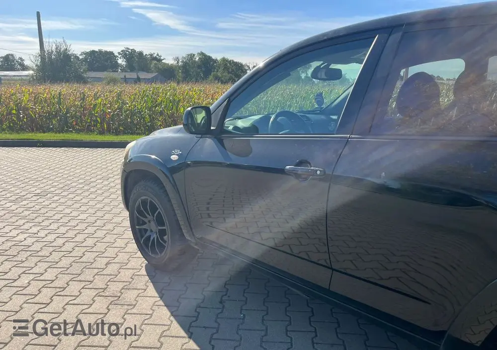 TOYOTA RAV4 2.2 D-4D X