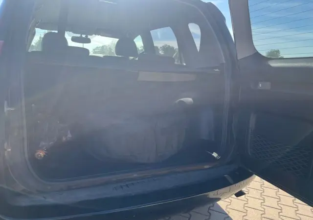 TOYOTA RAV4 2.2 D-4D X