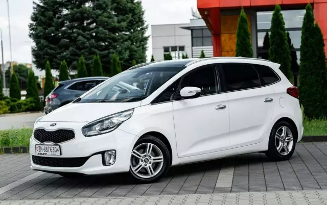 KIA Carens 1.7 CRDi XL 7os DCT