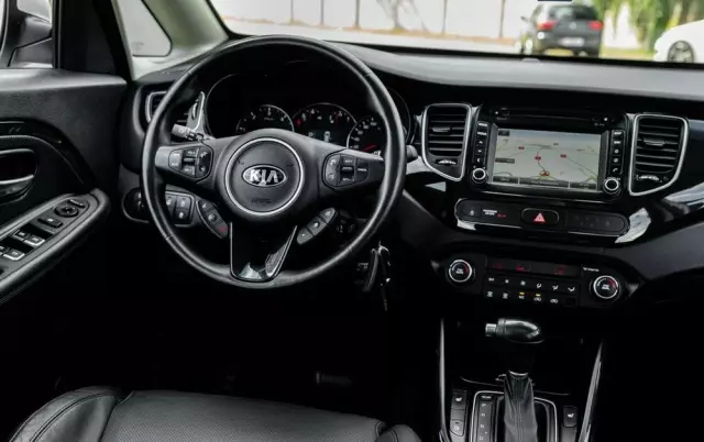 KIA Carens 1.7 CRDi XL 7os DCT