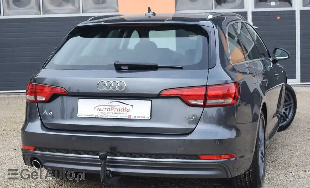 AUDI A4 Avant 2.0 TDI DPF S line Sportpaket
